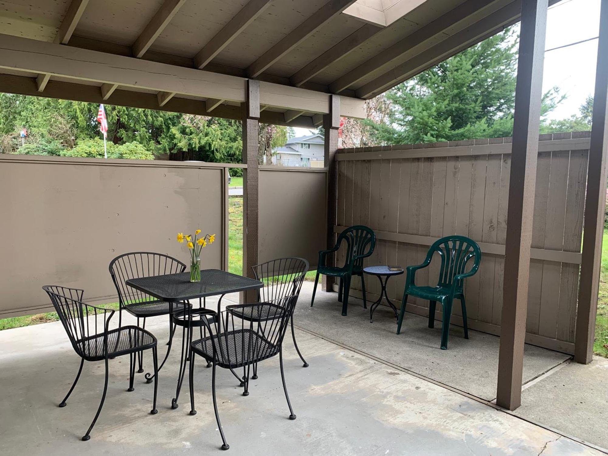 Central Bellevue Retreat Εξωτερικό φωτογραφία